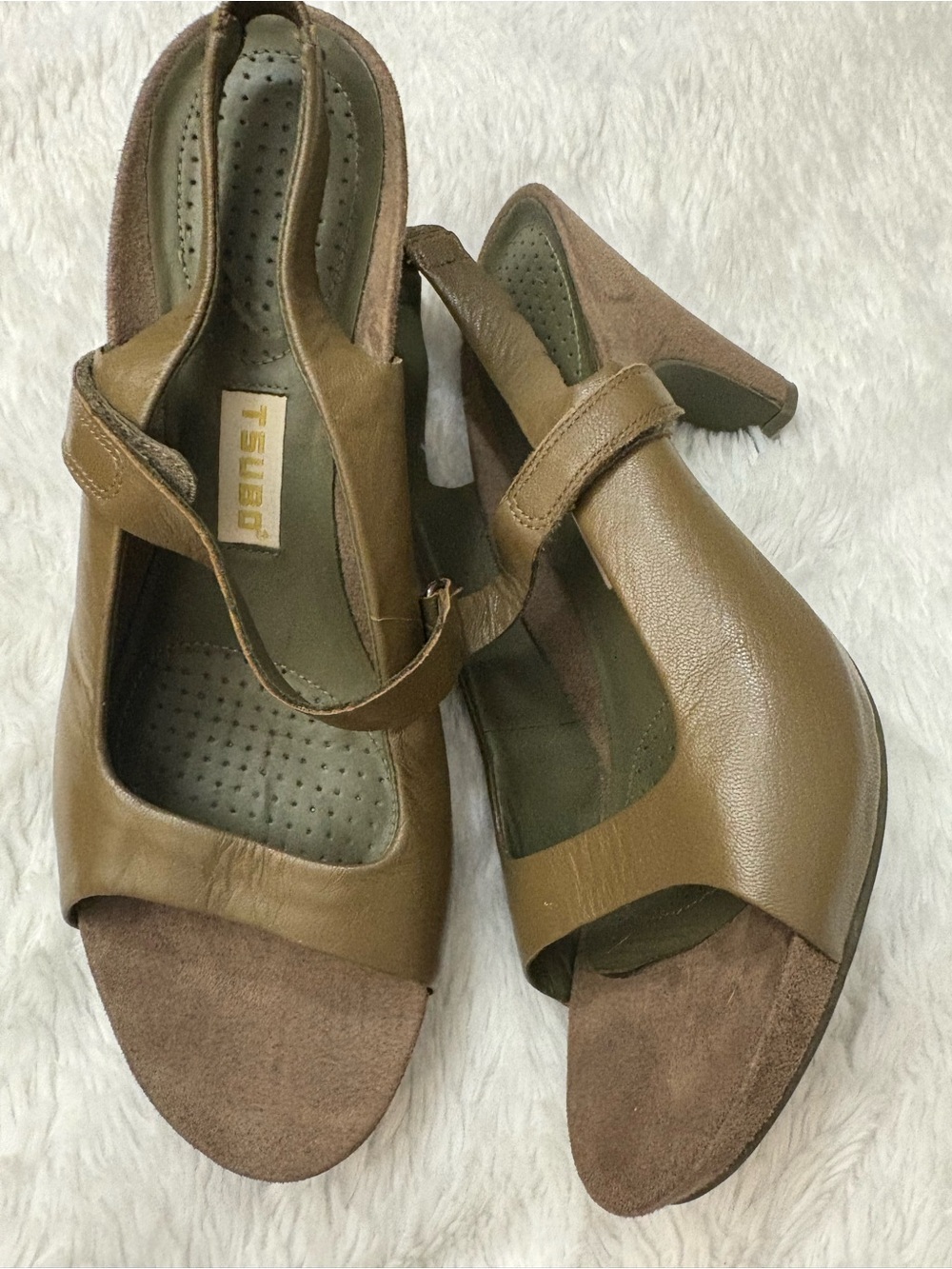 Tsubo Olive Brown Leather Slingback Heels